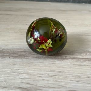Gorgeous Vintage Glass Paperweight